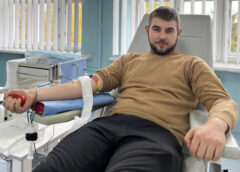 Між скальпелем і червоним жилетом