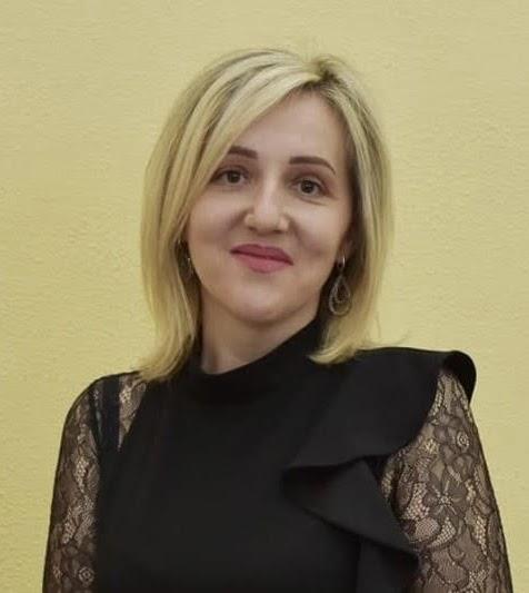 Надія Орестівна Зарівна