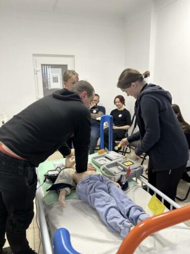 EAB82B6E-F259-4FFE-A605-3438E3F8BD52