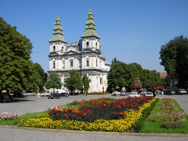 052815_1242_Ternopilreg15