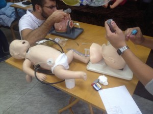 Вчимося інтубувати діток...