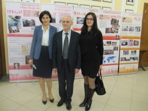 Фото 5_керівництво ТДМУ під час відвідування виставки