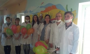 Лікарі-інтерни з викладачами кафедри - канд. мед.наук Гаріян Т.В. та канд. мед. наук Дутчак О.М.