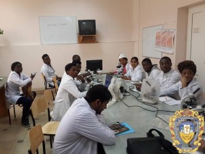 12899821_906475552783805_369290255_n