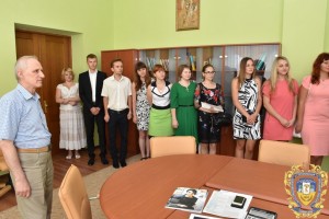 Dyplomy-rektor-16084043