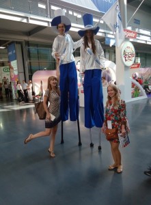 Доц. Левків М.О., доц. Суховолець І.О.під час міжнародного стоматологічного конгресу FDI.