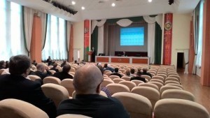 Актова зала Комітету судових експертиз РБ (під час секційного засідання).