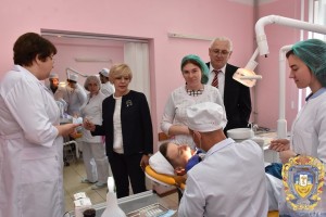 Stomat-viddil-vidkryttia-17041831