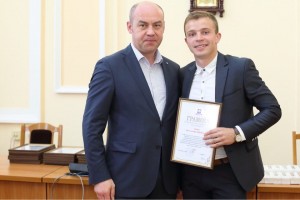 19489451_1333742043361505_1108770015_n